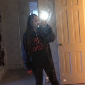 Meet your Posher, Neida